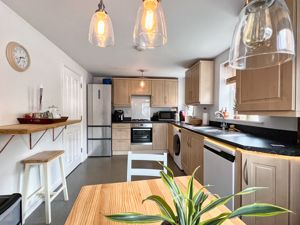 Photo 4- click for photo gallery